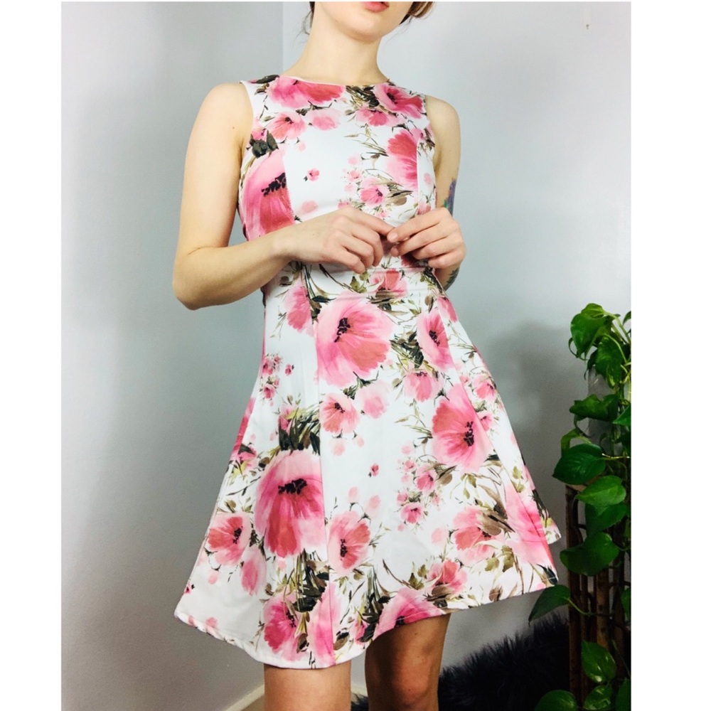 Pleated A-Line Floral Dress - Picture 6 of 7